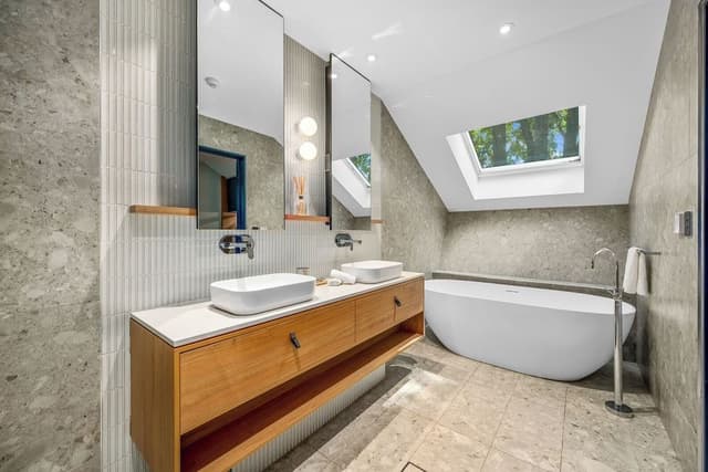 Executive Suite, 1 King Bed