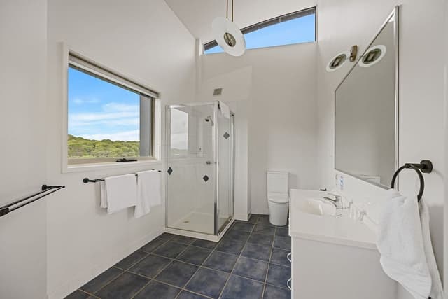Panoramic Apartment, 2 Bedrooms, Non Smoking, Partial Ocean View