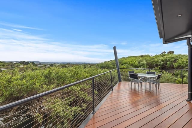Panoramic Apartment, 2 Bedrooms, Non Smoking, Partial Ocean View