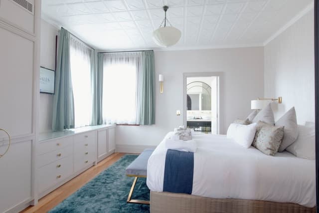Chancellors Suite