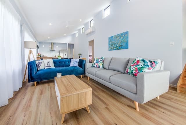 House, Multiple Beds, Valley View