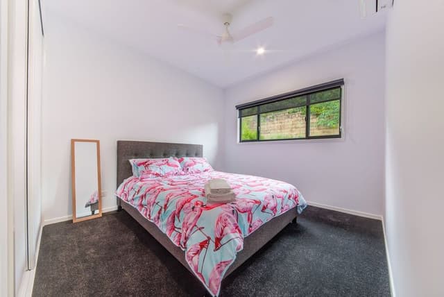 House, Multiple Beds, Valley View