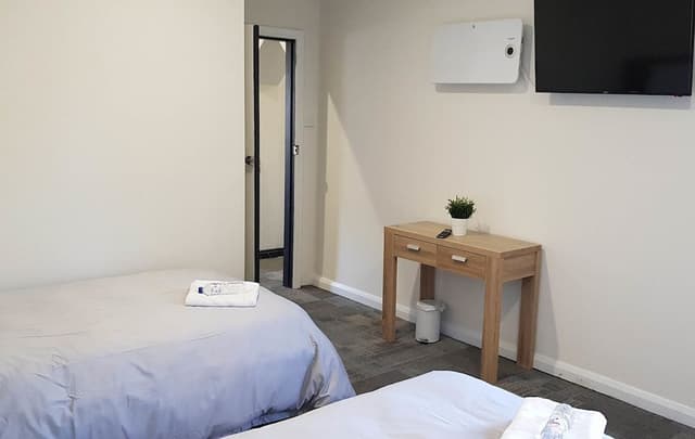 Standard Queen and Single Room, Multiple Beds, Shared Bathroom