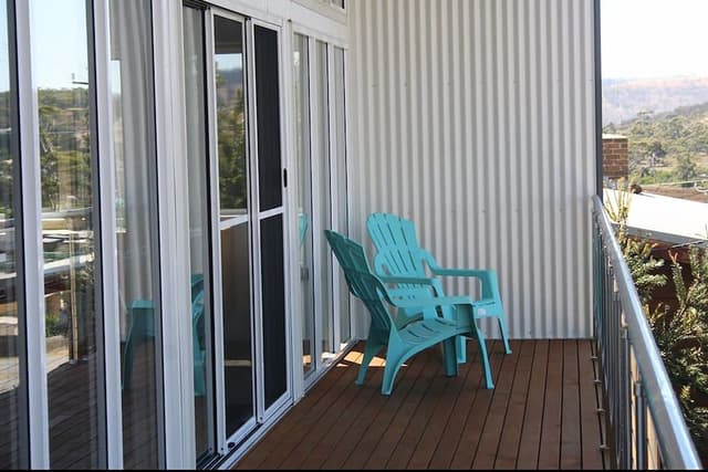 Superior House, Beach View