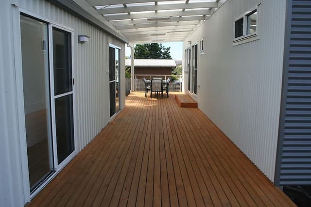 Superior House, Beach View