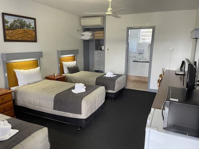 Queen Room