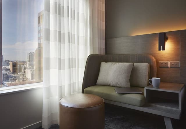 Standard Room, 1 King Bed (High Floor)