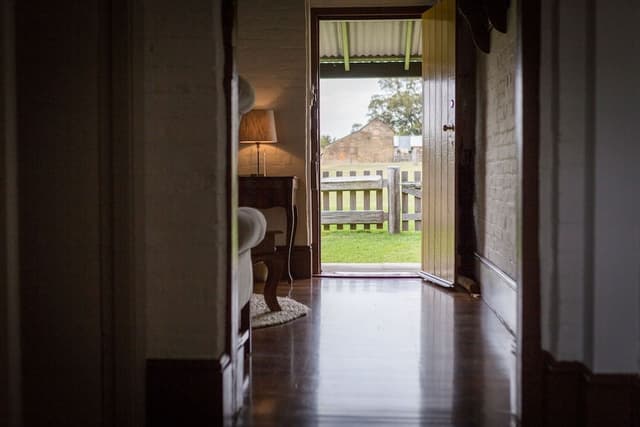The Barracks, Smith suite