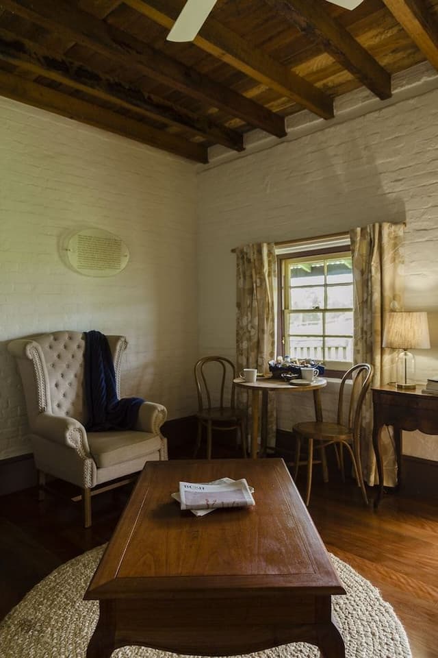The Barracks, Smith suite