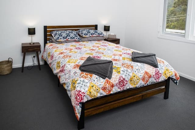 House, 4 Bedrooms, Mountain View