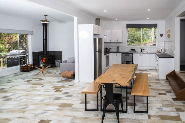 House, 4 Bedrooms, Mountain View