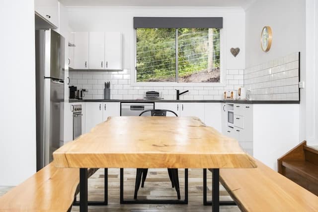 House, 4 Bedrooms, Mountain View