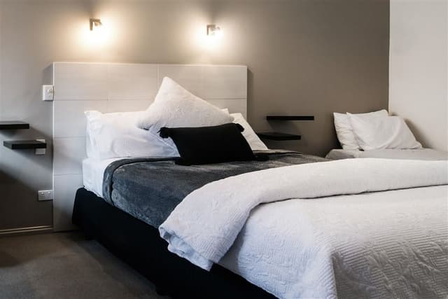 Executive Queen Room