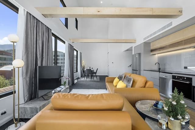 Signature Penthouse