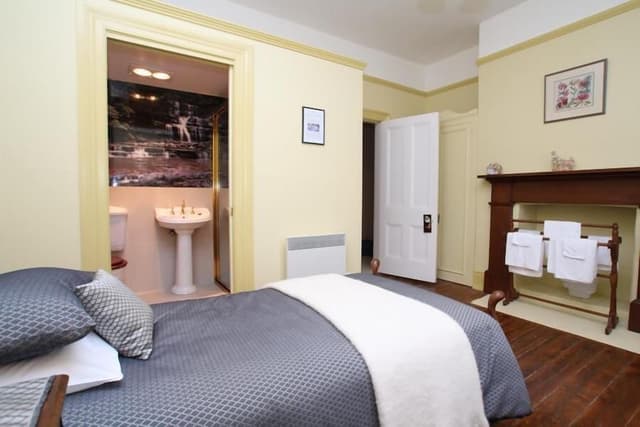 Superior House, Jetted Tub, Garden View