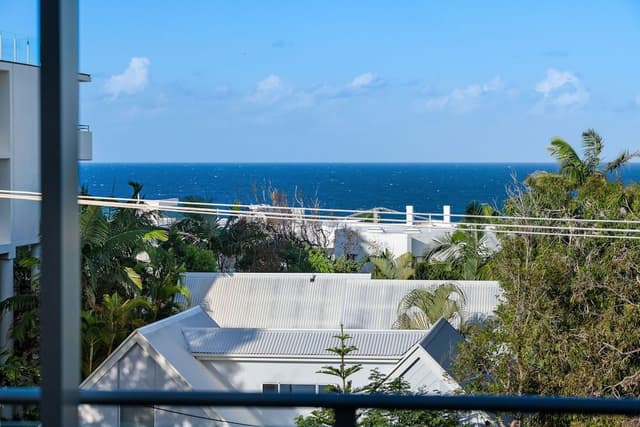 Apartment, 1 King Bed, Balcony, Ocean View