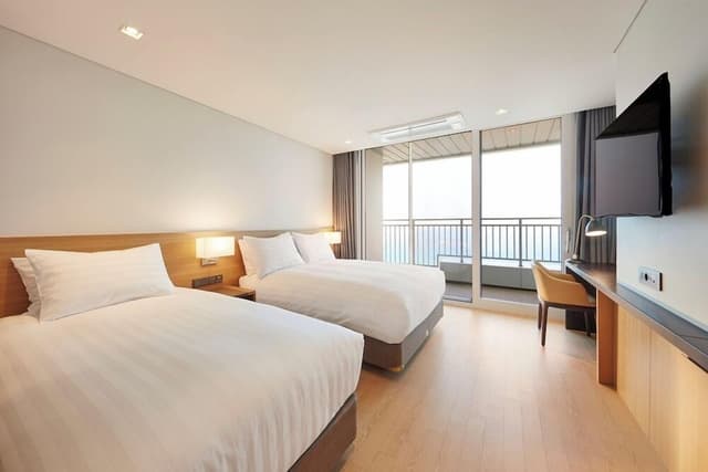 [ALL-IN PKG] Executive Twin Room, Ocean View (Breakfast, Pool, Sauna, Fitness for 2)