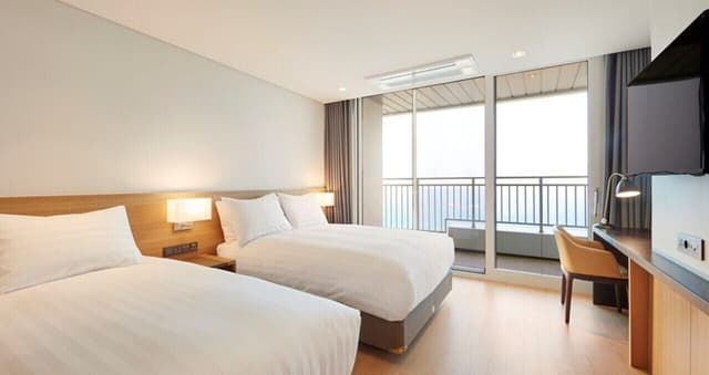 [ALL-IN PKG] Executive Twin Room, Ocean View (Breakfast, Pool, Sauna, Fitness for 2)