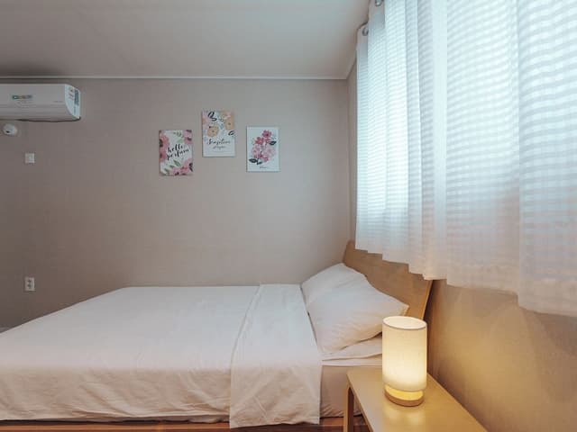 Standard Double Room, 1 Double Bed, Non Smoking, Private Bathroom (Breakfast not provided)