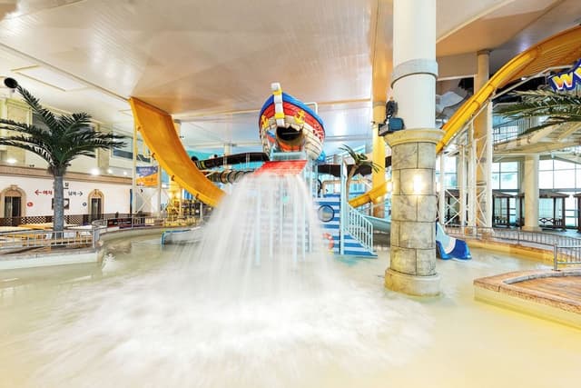 [SONO Water-ful PKG] EAST Suite(Kitchen/Standard/Triple) - Ocean adventure tickets for 2 included