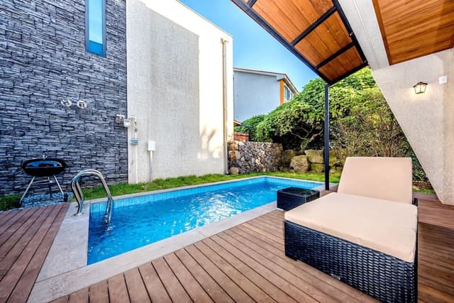 Family Grand Pool Villa (Private heated swimming pool with extra fee)