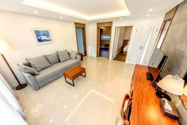 Family Grand Pool Villa (Private heated swimming pool with extra fee)