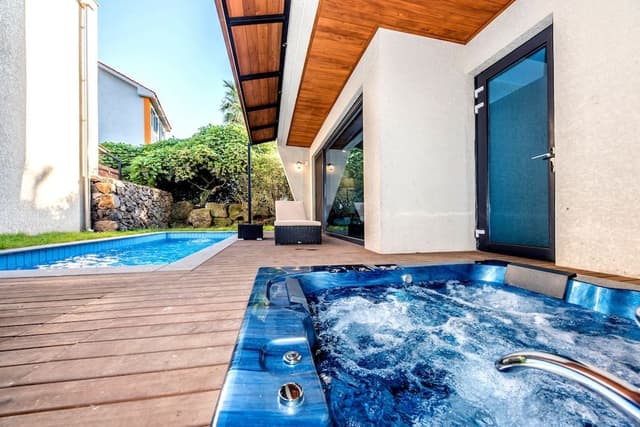 Family Grand Pool Villa (Private heated swimming pool with extra fee)