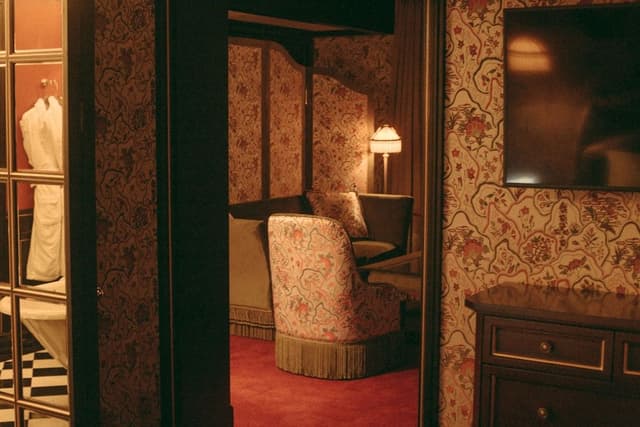 Corner Suite King - Club Lounge Access Included