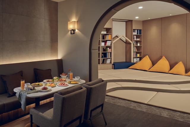 [MyHoliday:Lounge for 2]Superior(Ocean/Double)-LoungeBreakfast+Snack Coffee&Bakery+HappyHour+Minibar