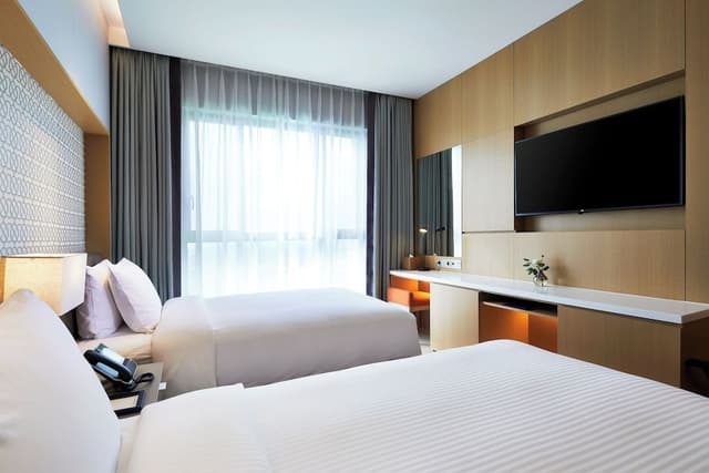 [Hanbok+Casino PKG] Family Connecting Room (Sky Pool + Water Park + Theme Park BIG3)