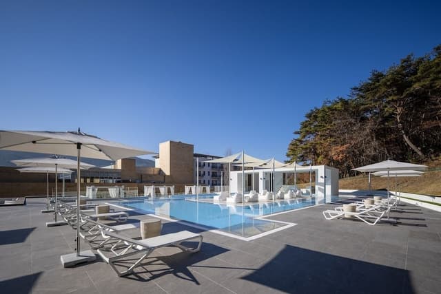 [Never-Ending Garden Pool] Villa (Pine) + Pool Access for 2