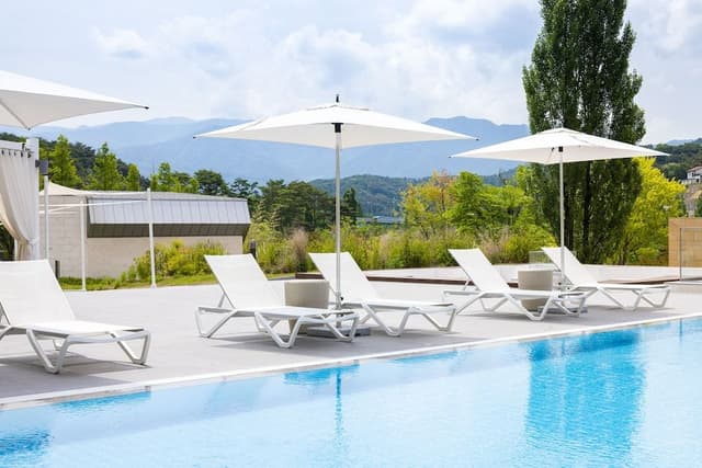 [Never-Ending Garden Pool] Villa (Pine) + Pool Access for 2