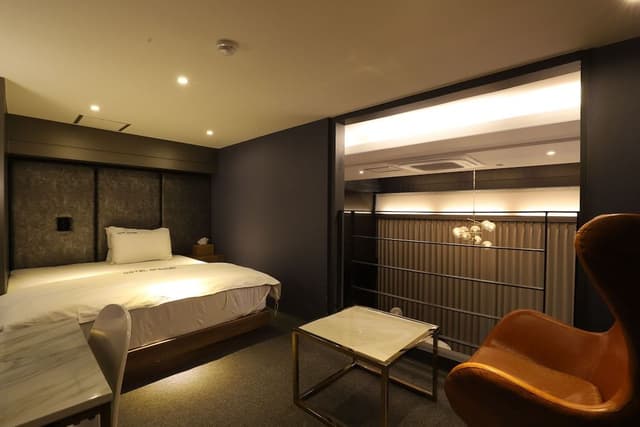 Royal Suite, Terrace (PUB)