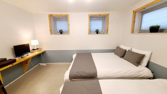 Studio Triple Room