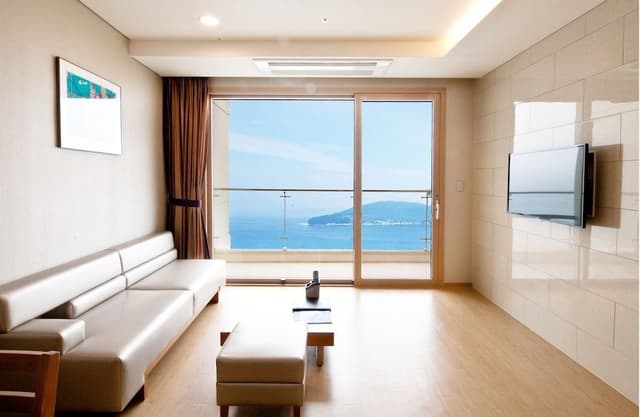 [SONO Water-ful PKG] Suite (Kitchen/Panoramic View/Bed) - Ocean Adventure for 2