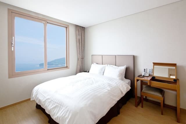 [SONO Water-ful PKG] Suite (Kitchen/Panoramic View/Bed) - Ocean Adventure for 2