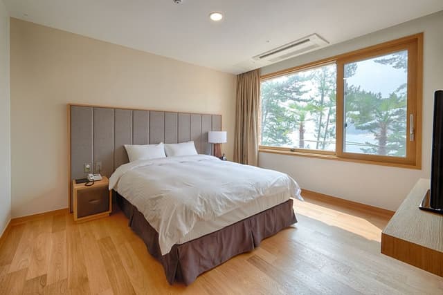 [Noblian PKG] Gold Suite(Kitchen/Ocean View/Bed) - Breakfast for 2