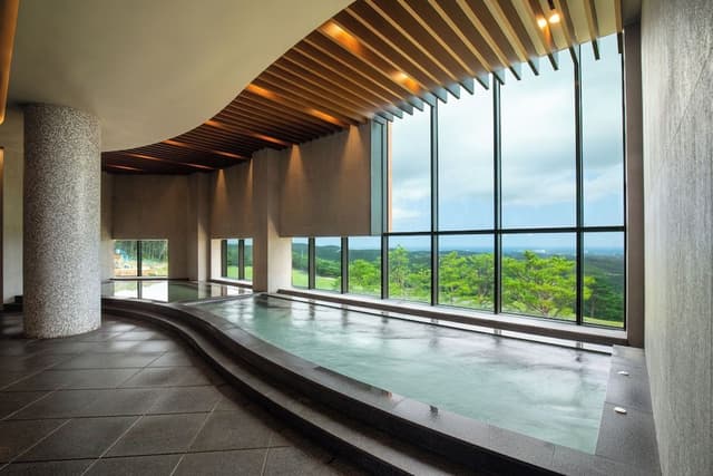 [WOW PKG] [EAST] SonoBelle Suite(Cooking/Seorak Mountain/Bed) - Hot Spring Sauna for 2 people