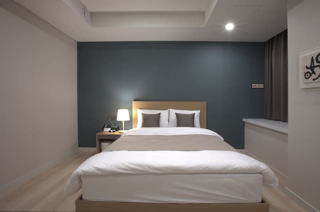 Premier Deluxe Double Room (1 Spa ticket 1Person 1Night Max 2 ppl)