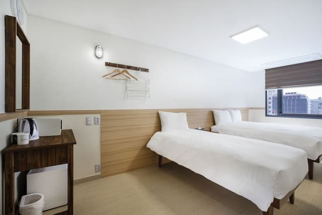 Family Twin Room