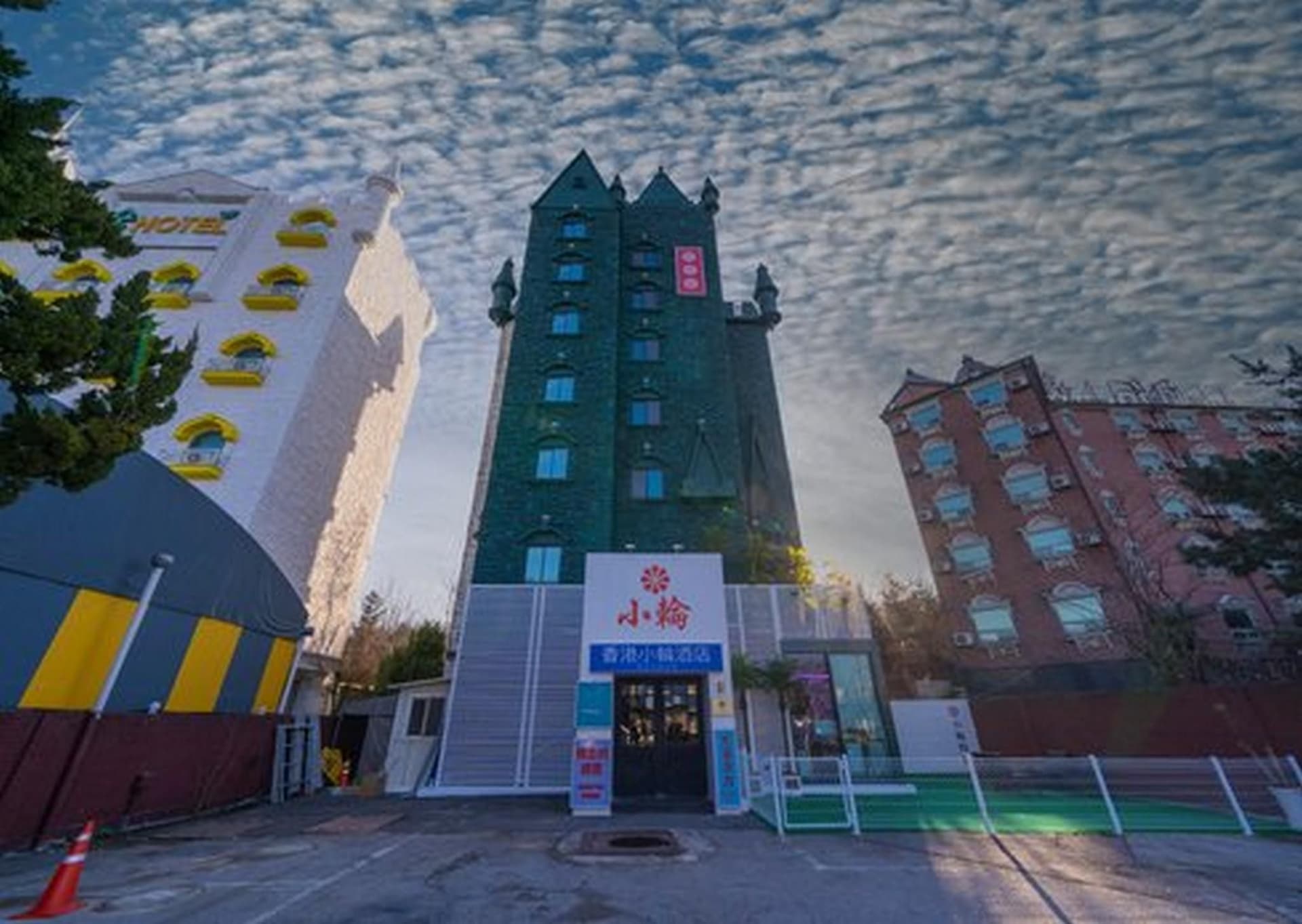 Shourin Hotel Cheonan by Aank