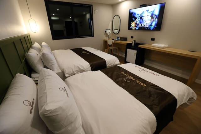 Twin Room