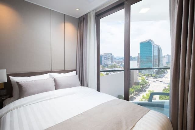 Suite Residence Double [3PM Check in]
