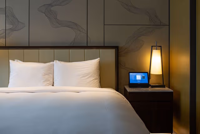 Club Room, 1 King Bed