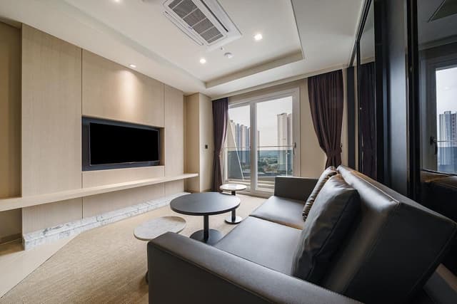 Royal Suite