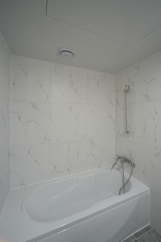 High Deluxe Double Room (Pool Access for 2)