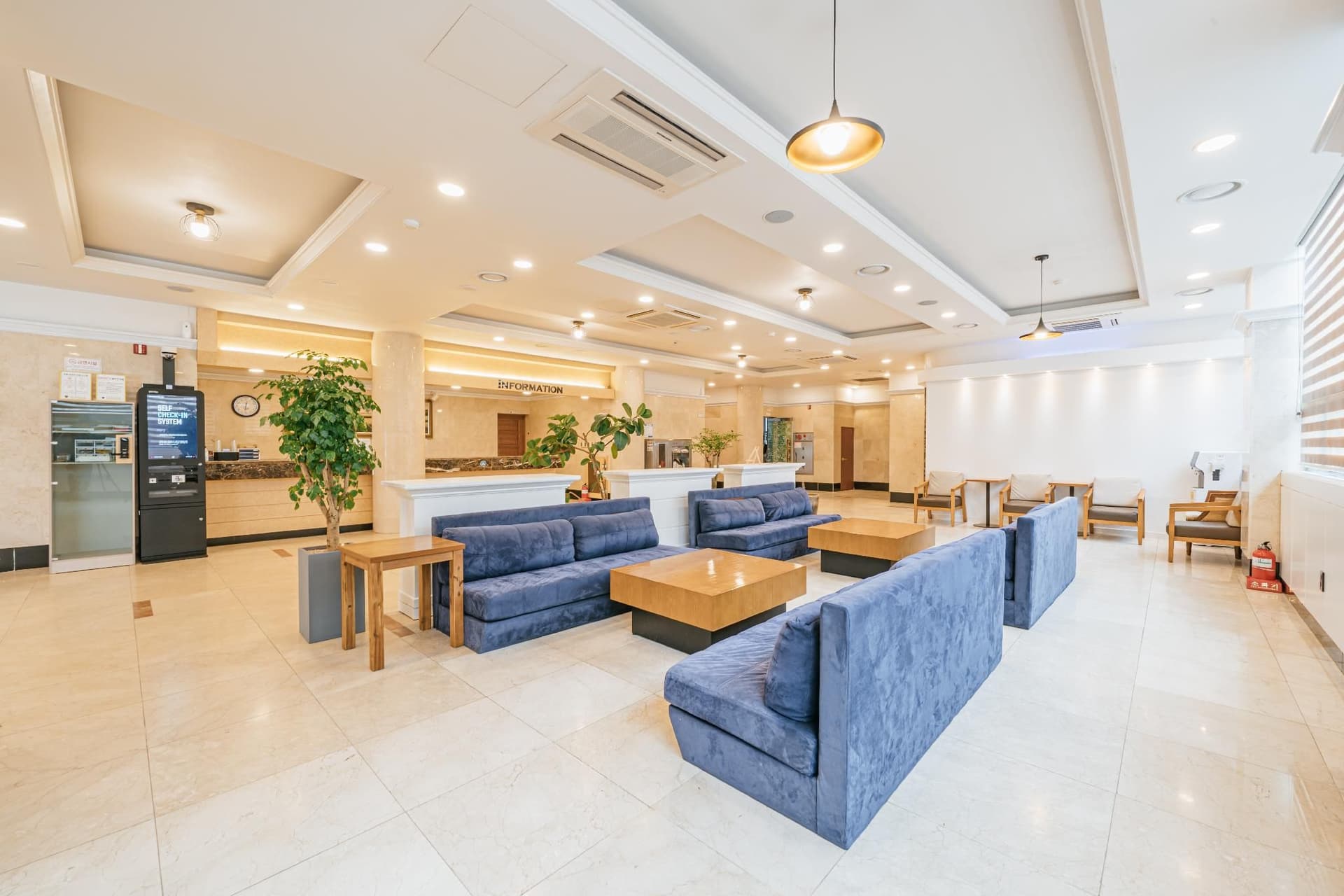 Jeju Parkside Tourist Hotel