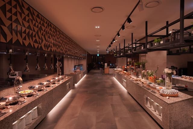 [Morning PKG] Gold Suite(Kitchen, Seorak Mountain, Bed) - Breakfast Buffet for 2 Adults & 1 Child
