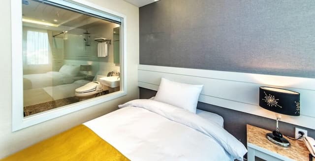 Superior Deluxe Twin Room