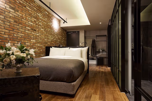 Deluxe Double Room, City View